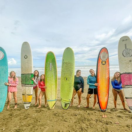 הוסטל אוביטה Nomadic Surf Camp מראה חיצוני תמונה